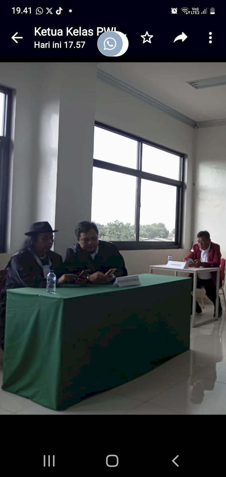 Usai Ikuti Peradilan Semu, Puluhan Mahasiswa Kelas Khusus PWI Jakarta Akan Hadapi Sempro dan Skripsi