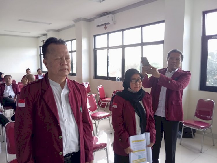 Usai Ikuti Peradilan Semu, Puluhan Mahasiswa Kelas Khusus PWI Jakarta Akan Hadapi Sempro dan Skripsi