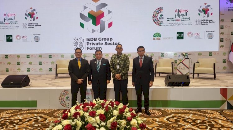 Wamen PKP Fahri Hamzah Paparkan Program 3 Juta Rumah di Forum IsDB