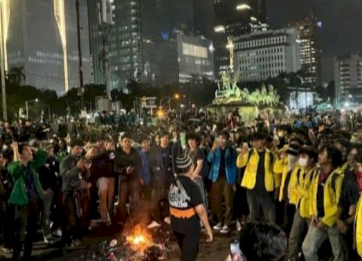 Penolakan Narasi “Indonesia Gelap” Butuhkan Partisipasi Masyarakat
