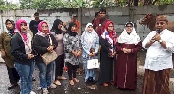 Kantor Ormas Jakartadil Sembelih Dua Hewan Qurban di Samping Gedung Apartemen Slipi