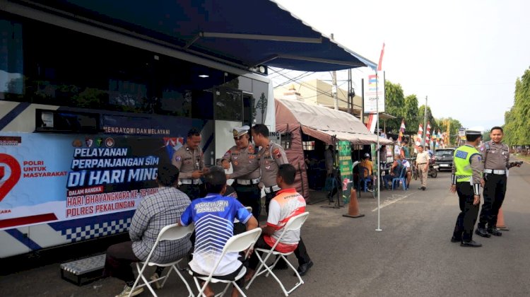 Polres Pekalongan Gelar Layanan Kepolisian di Car Free Day