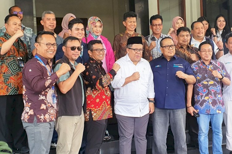 Wamen PKP Dorong Krakatau Steel dan BUMN Pendukung Perumahan Terus Inovatif dan Kompetitif